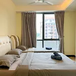 Pelagos Oceanus Waterfront Seaview Homestay Kota Kinabalu