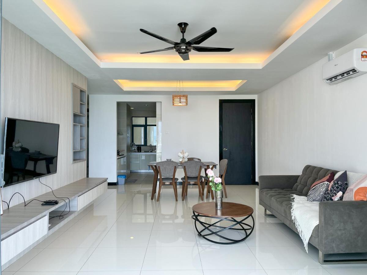 Pelagos Oceanus Waterfront Seaview Homestay Kota Kinabalu