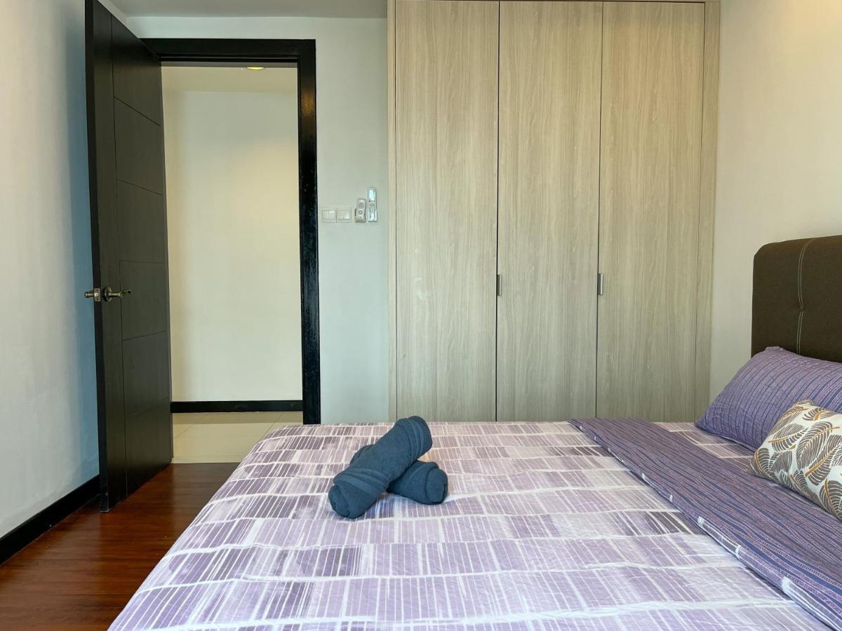 Apartment Pelagos Oceanus Waterfront Seaview Homestay